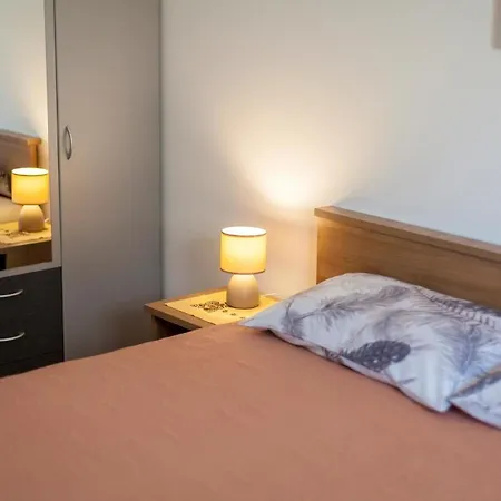 Fuer 4 Personen Ca 65 Qm In Njivice, Kvarner Bucht Krk Njivice