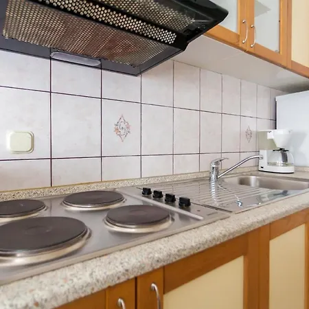 Fuer 4 Personen Ca 65 Qm In Njivice, Kvarner Bucht Krk Apartmán *